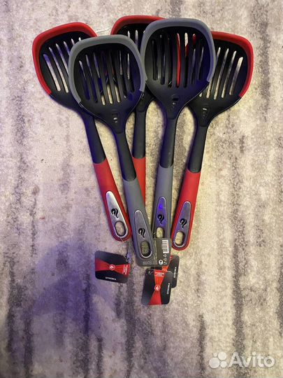 Наушники венчики коглотки ложки ножи