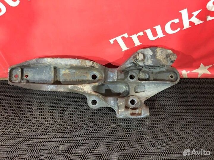 Кронштейн пневморессоры левый Volvo FH, Volvo FM