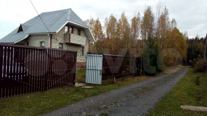 Дача 97 м² на участке 10 сот.