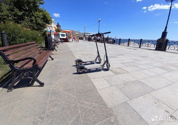 Электросамокат м365 pro(неXiaomi)