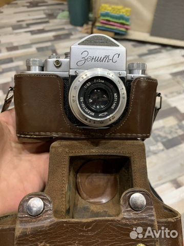 Пленочный фотоаппарат зенит-с
