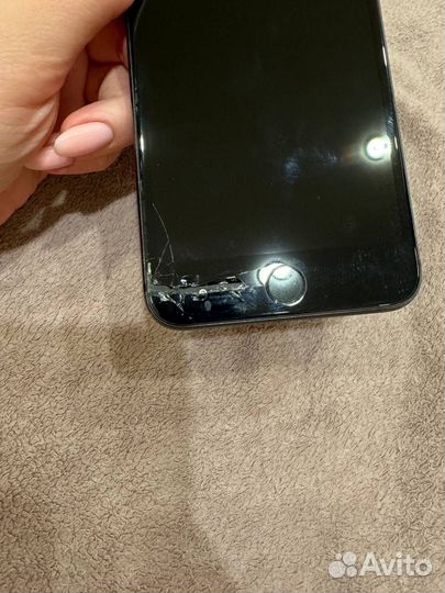 iPhone 8 Plus, 64 ГБ