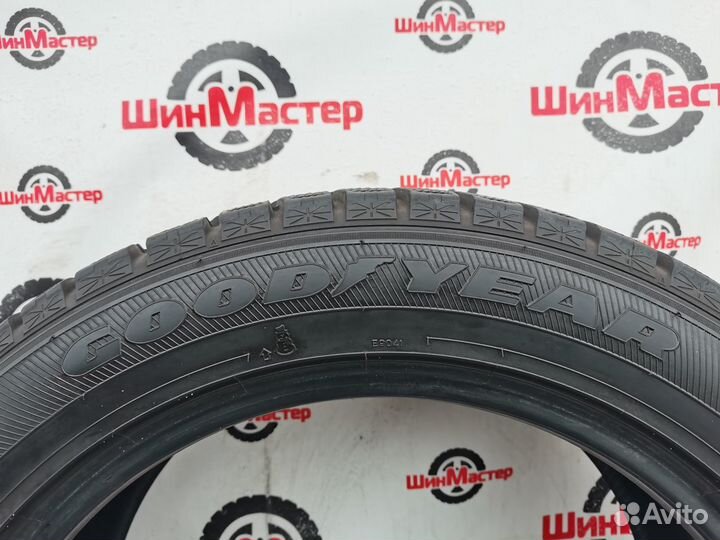 Goodyear Ice Navi 6 215/55 R17