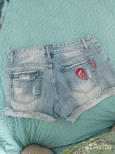 Шорты женские