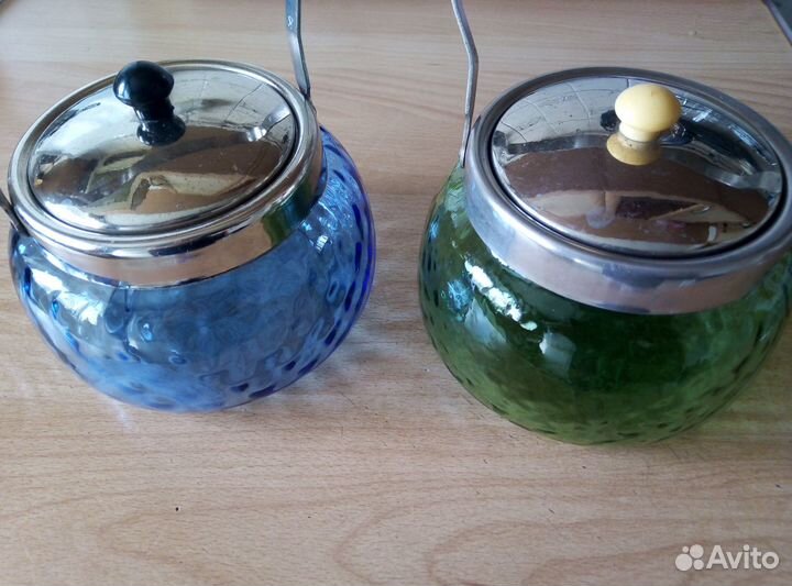 Старинные сахарницы отличные стекло