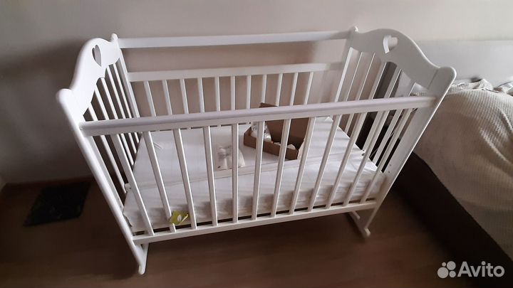 Кроватка Incanto Sofi колесо-качалка с матрасом