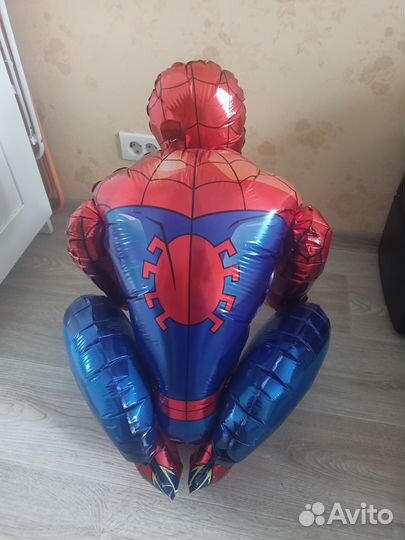 Человек-паук фольгированный шар шагающий зd