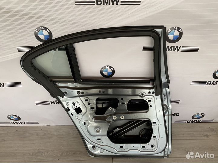 Задняя левая дверь BMW F01 короткая база
