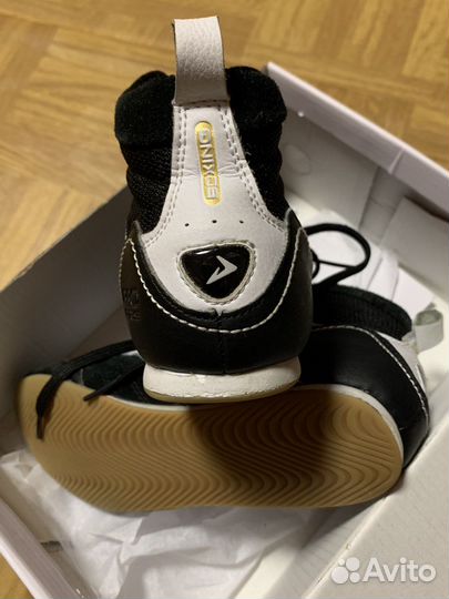 Детская обувь для бокса Demix