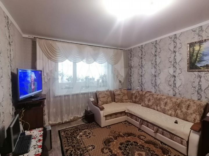 2-к. квартира, 58 м², 2/9 эт.