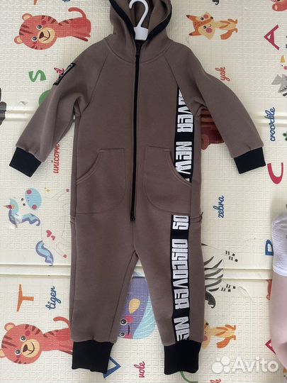 Новый утепленный комбинезон для мальчика 104см