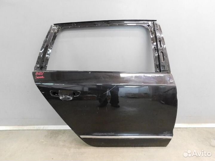 Дверь задняя правая Skoda Superb