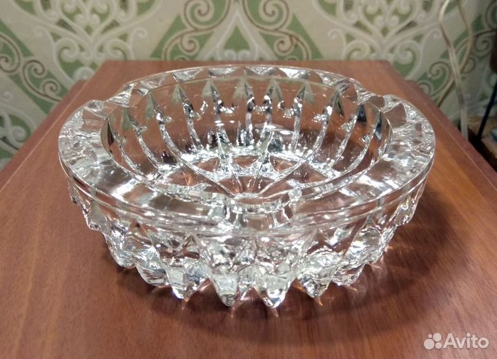 Стеклянная пепельница СССР 14 см