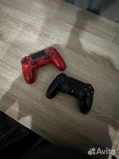 Sony ps4 slim