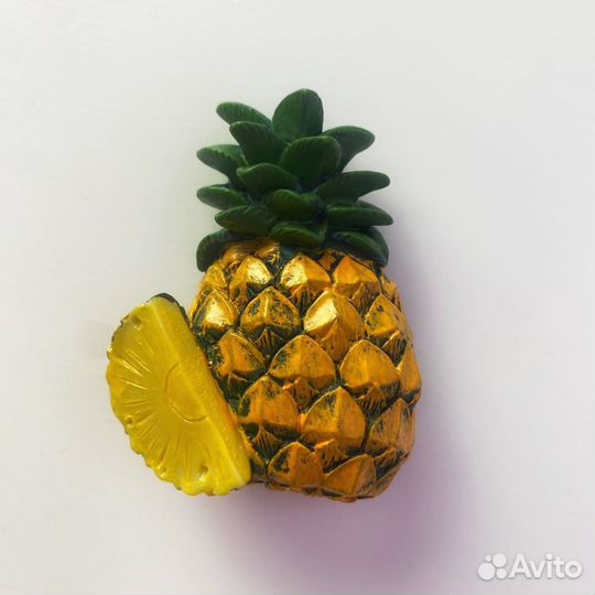 Магниты на холодильник