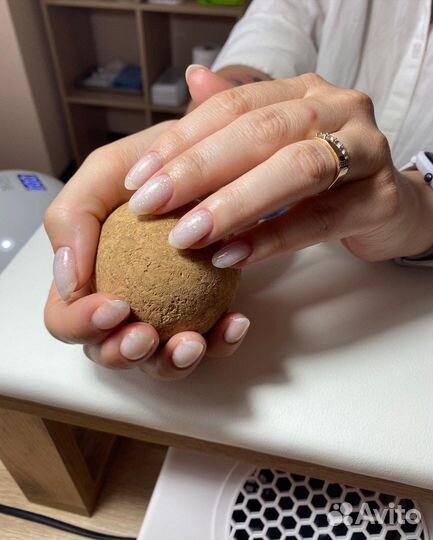 Мастер маникюра