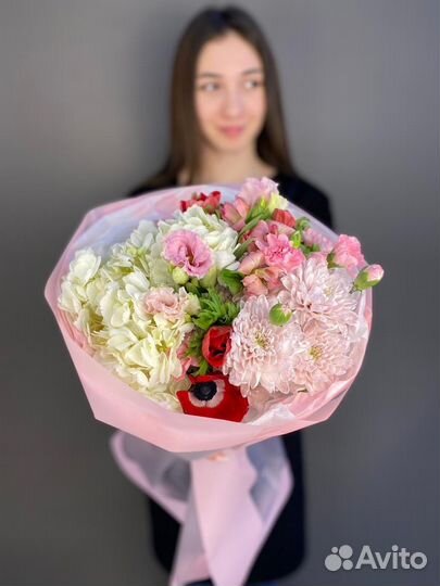 Букеты кругляши. Цветы. Доставка