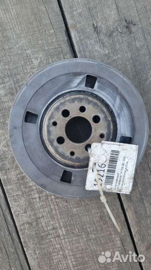 Шкив коленвала с демпфером в сборе