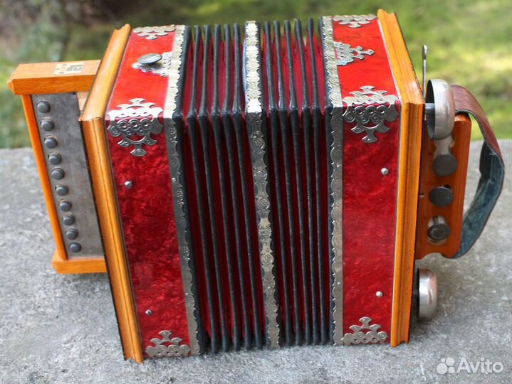 Саратовская гармонь. В коробке. СССР