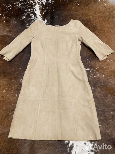 Платье из телячей кожи s