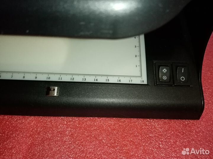 Детектор валют PRO CL-16LPM