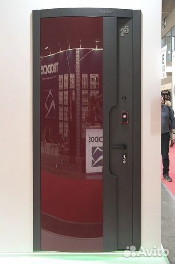 Двери входные металлические