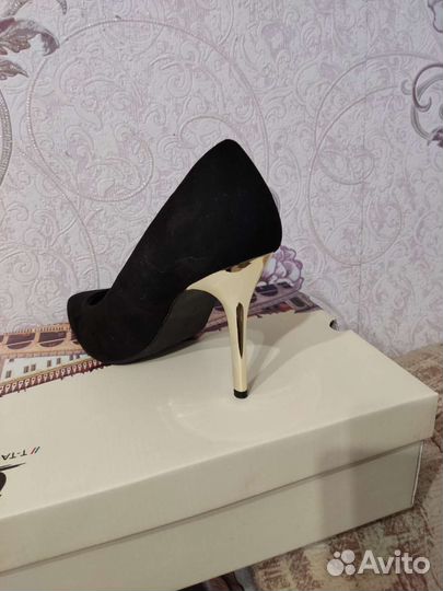 Туфли женские 39 размер черные