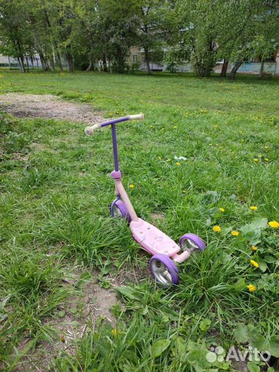 Самокат детский трехколесный