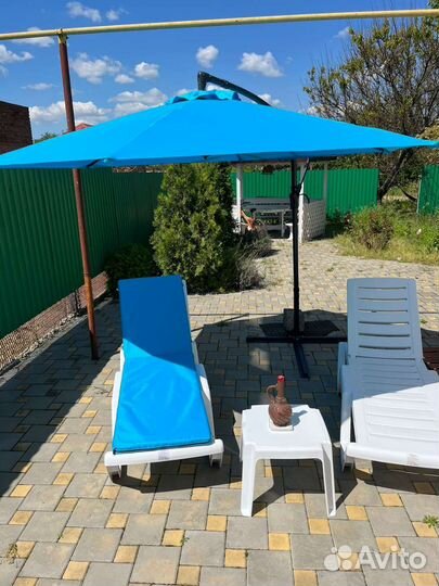 Шезлонги лежаки пластиковые