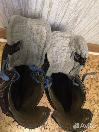 Коньки хоккейные