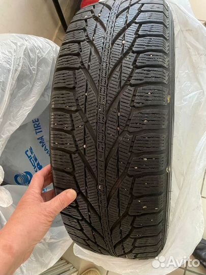 Nokian Tyres Hakkapeliitta R2 SUV 18/7 R18