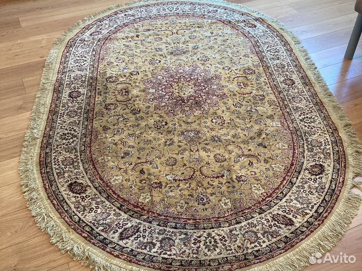 Ковер шелковый