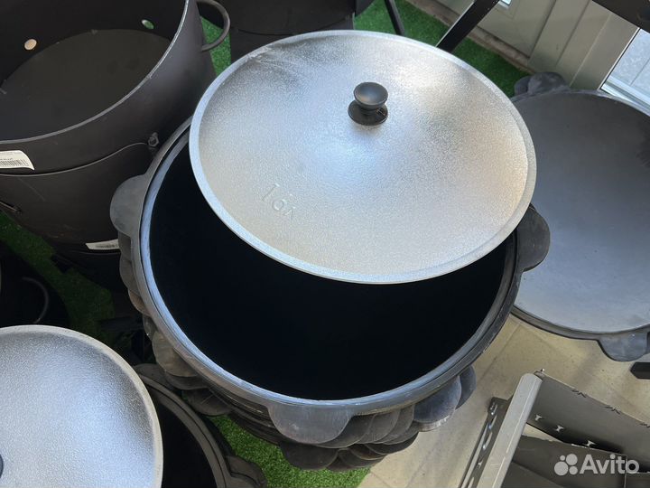 Чугунный казан узбекский