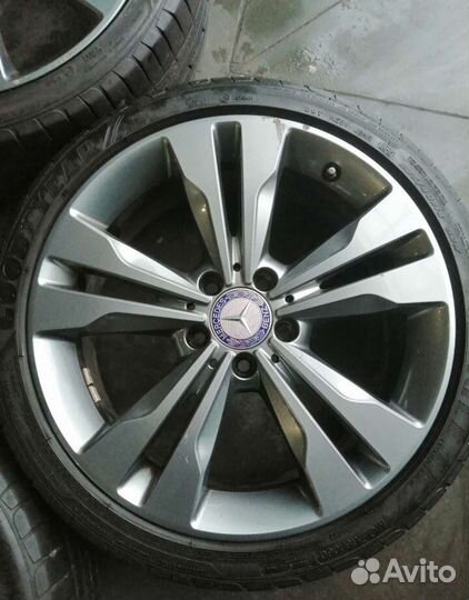 Летние колёса Mercedes 225/40/18 Goodyear