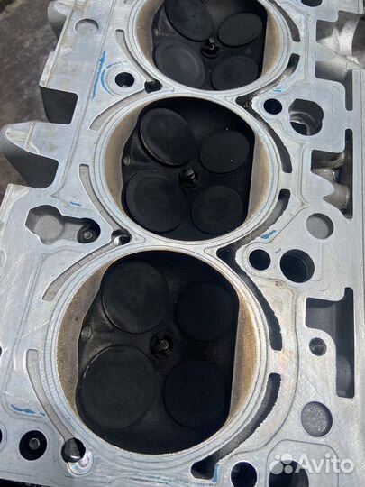 Гбц левая Audi A8 D3 4.2 BVJ