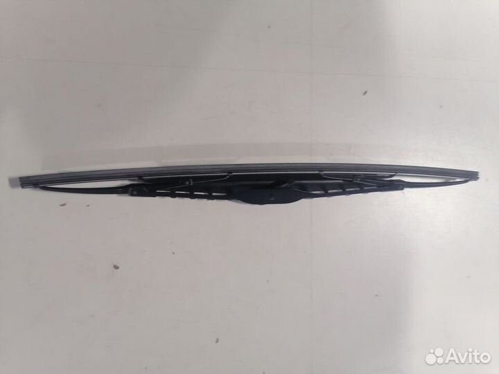 Щетка стеклоочистителя VW Polo