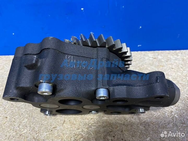 Масляный насос Ивеко Стралис