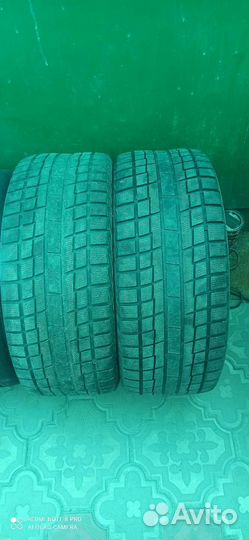 Yokohama Ice Guard IG30 235/45 R17 94