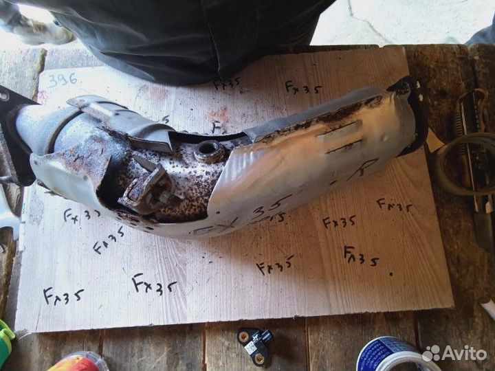 Катализатор правый Infiniti Fx35 S51 VQ35-HR 2010