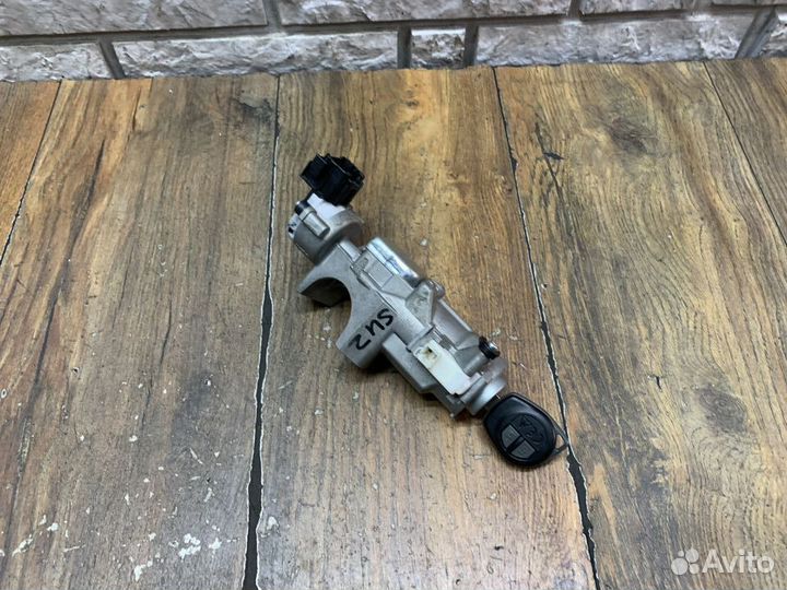 Suzuki Vitara Замок зажигания С ключом