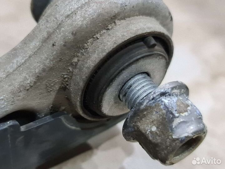 Задний продольный рычаг Mercedes W222