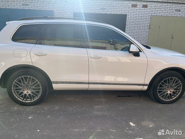 Volkswagen Touareg 3.0 AT, 2011, 198 000 км