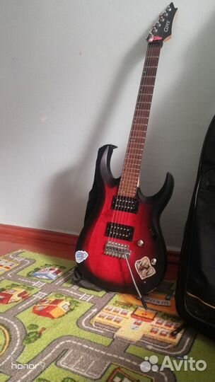 Электрогитара