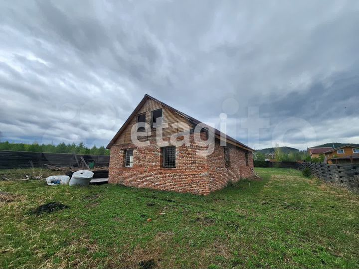 Дом 157 м² на участке 10 сот.