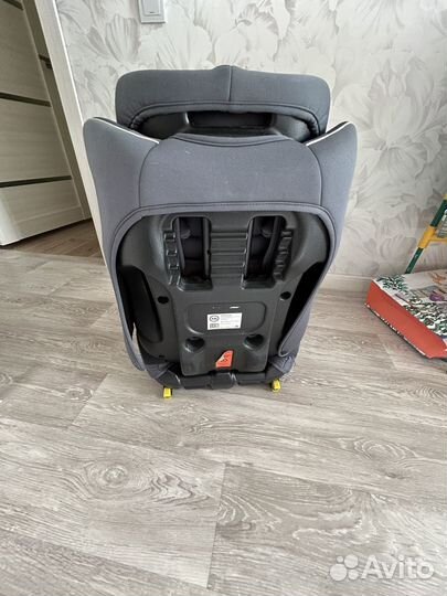 Детское автокресло 15 до 36 кг