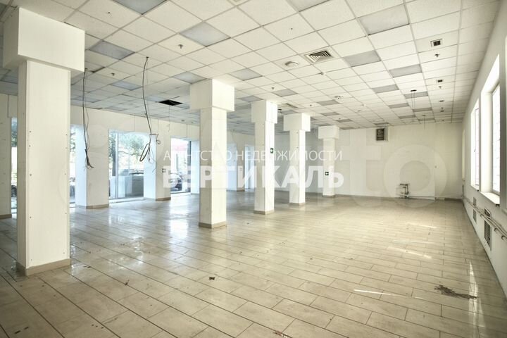 Сдам торговое помещение, 105 м²