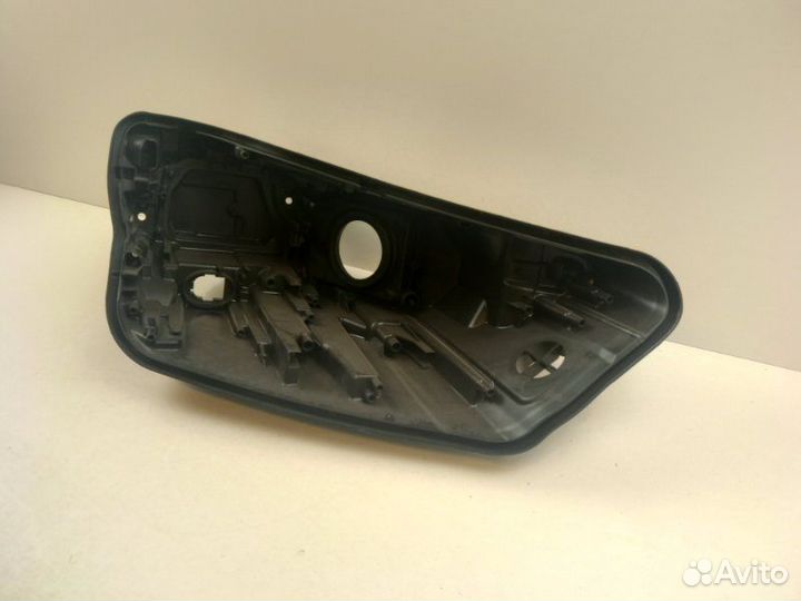 Корпус фары правый Audi Q5 FY 2020