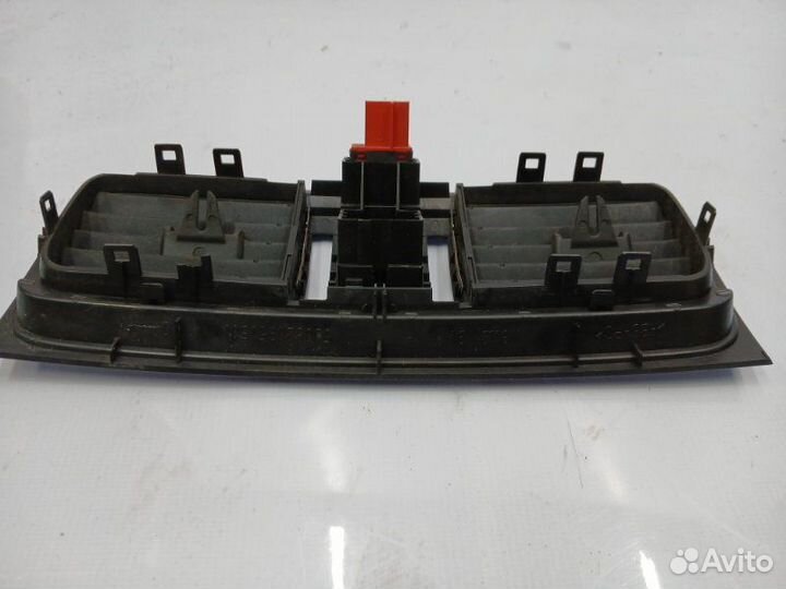 Дефлектор воздушный Skoda Fabia MK 2 BBM 2009