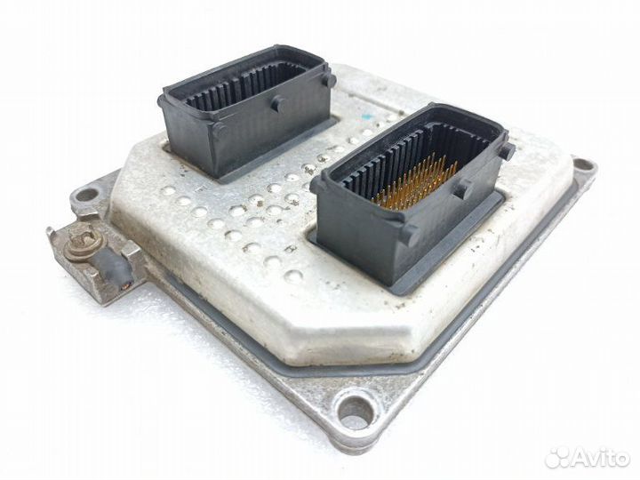 Блок управления двигателем Opel Astra H 1.8 2008