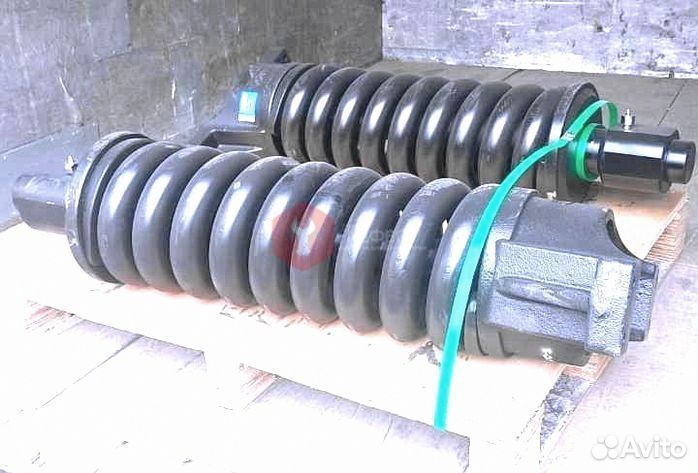 Натяжитель цепи Hitachi ZX350K-39243535